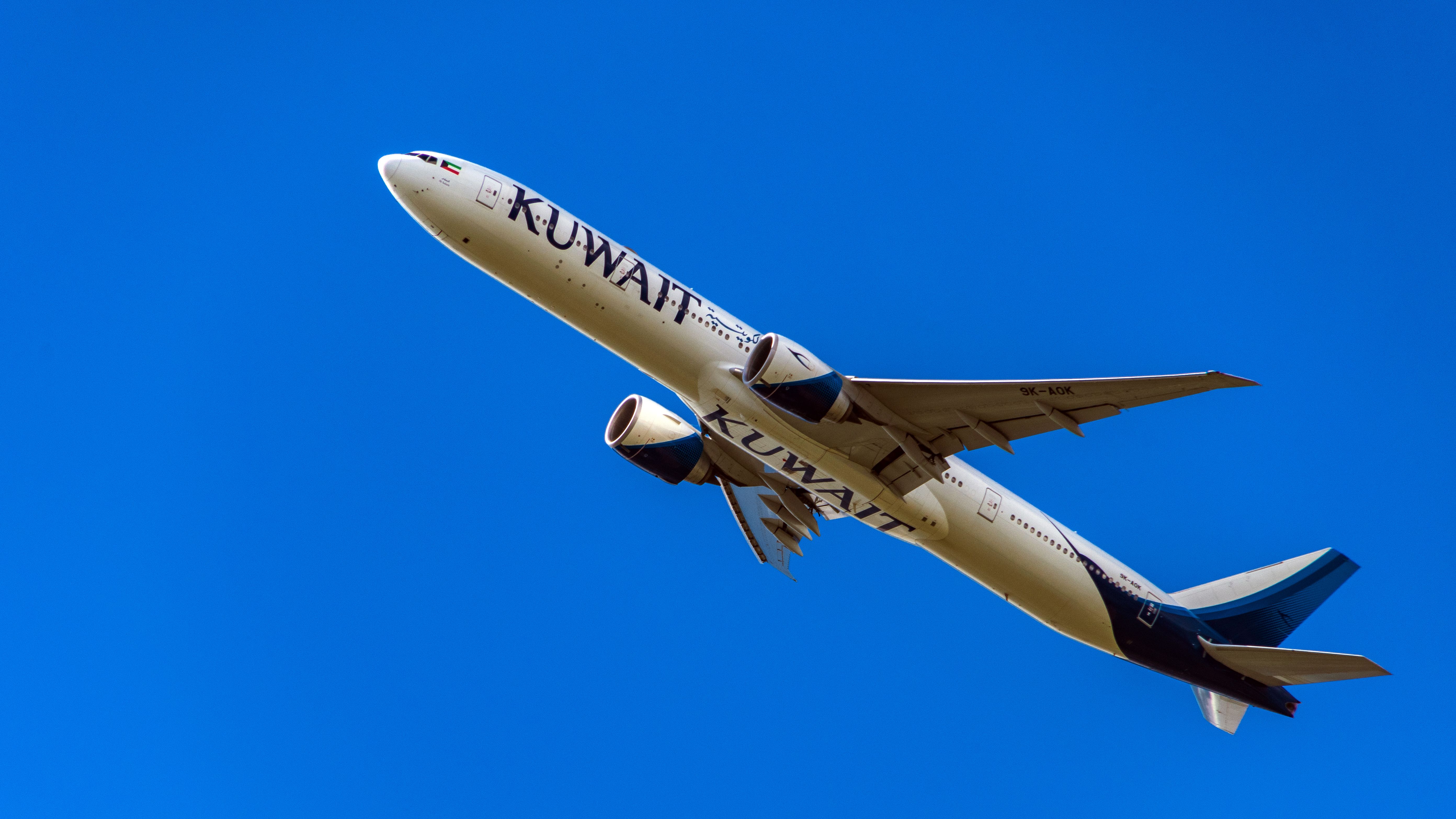 Kuwait Airspace Closed, Israel Warns: Middle East Tinderbox Ignites